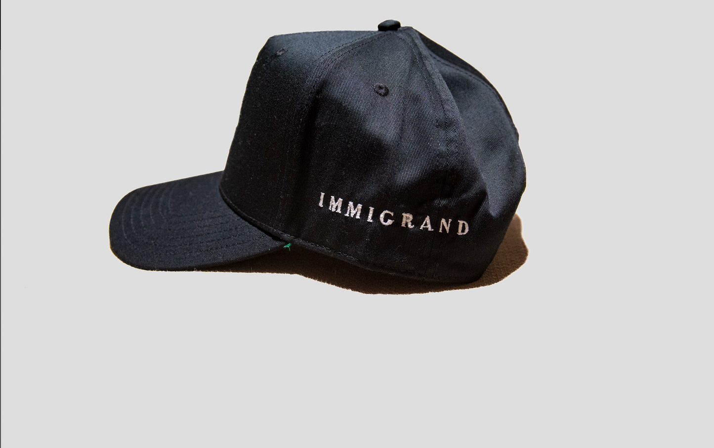 Immigrand Black/White Hat